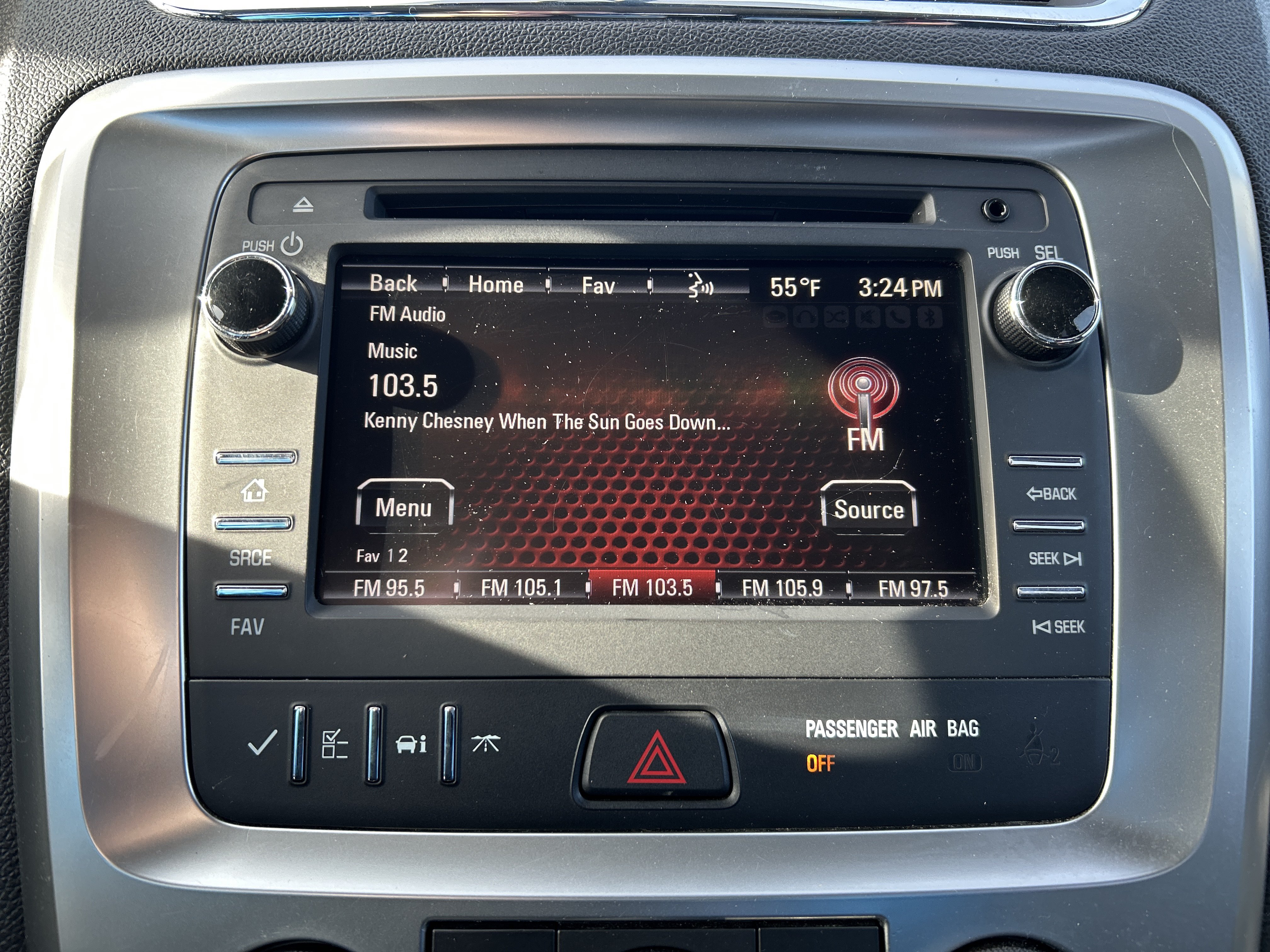 Used 2016 GMC Acadia SLE AWD/4WD image 15