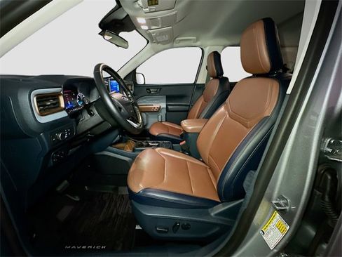 Certified 2022 Ford Maverick Lariat w/ Lariat Luxury Package image 17