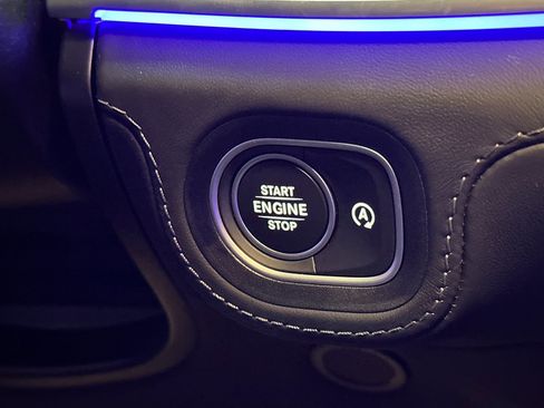 New 2025 Mercedes-Benz Maybach GLS 600 4MATIC image 29