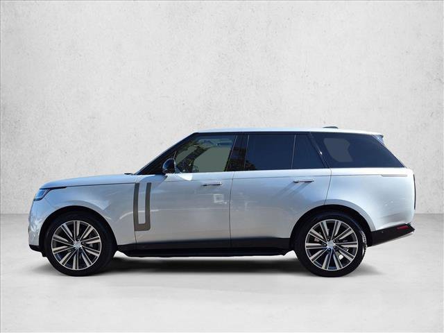 Used 2023 Land Rover Range Rover SE AWD/4WD image 9