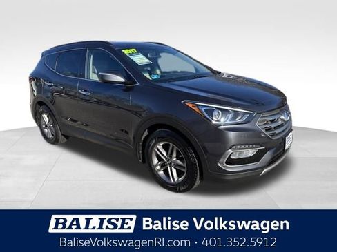 Used 2017 Hyundai Santa Fe Sport image 1