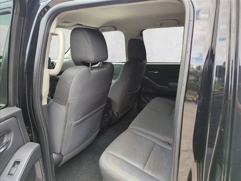 Used 2022 Nissan Frontier SV AWD/4WD image 17