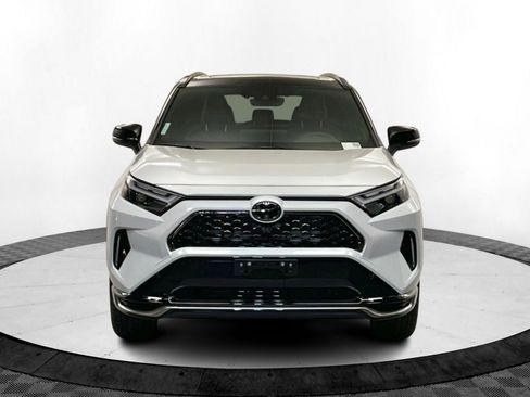 Certified 2025 Toyota RAV4 XSE image 8