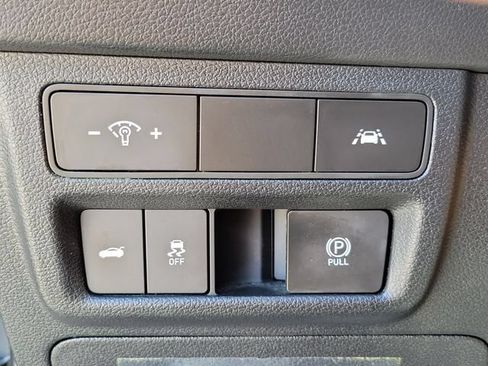 Certified 2023 Hyundai Sonata SEL w/ Convenience Package FWD image 18