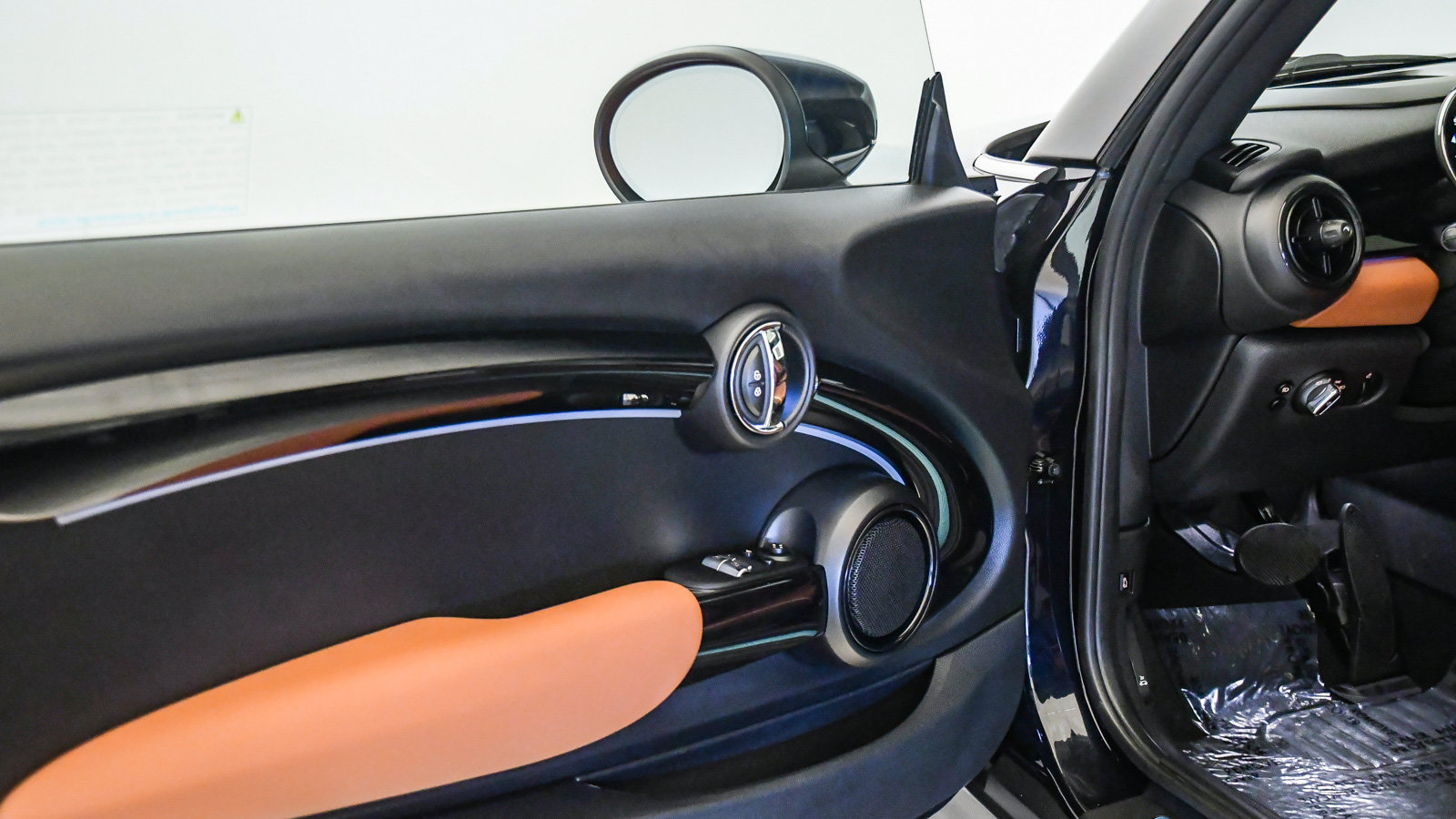 Used 2024 MINI Cooper S FWD image 25