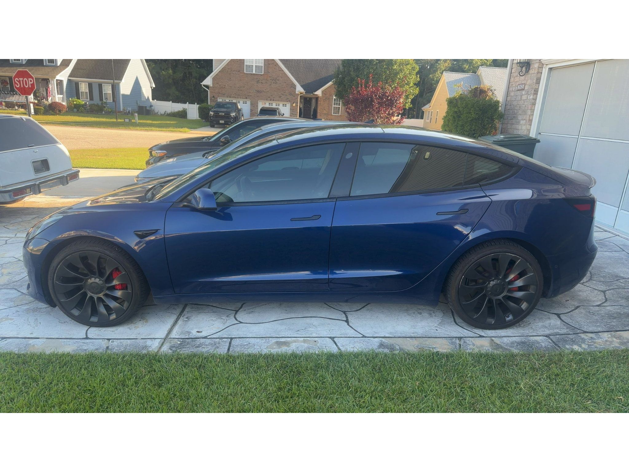 Used 2022 Tesla Model 3 Performance AWD/4WD image 2