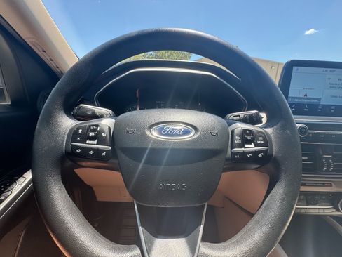 Used 2020 Ford Escape SE FWD image 6