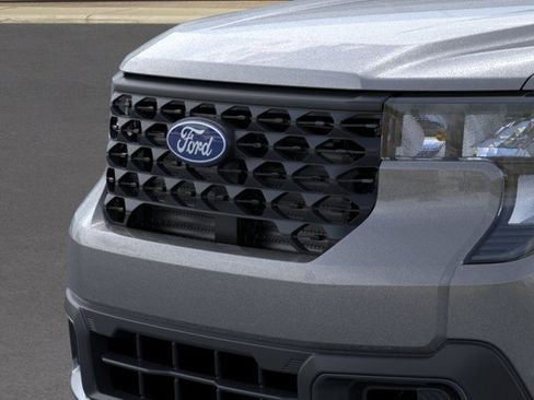 New 2025 Ford Maverick XLT w/ XLT Luxury Package image 18