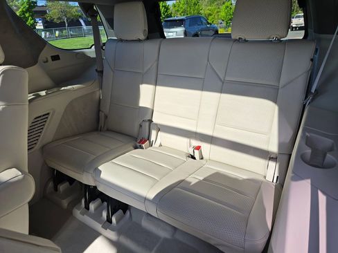 New 2026 Cadillac Escalade Platinum Sport AWD/4WD image 20