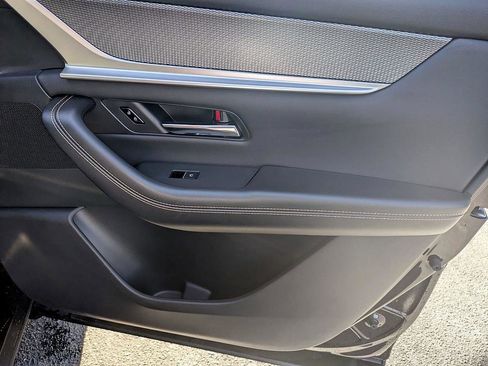 Certified 2025 MAZDA CX-90 3.3 Turbo S w/ Premium Package image 37