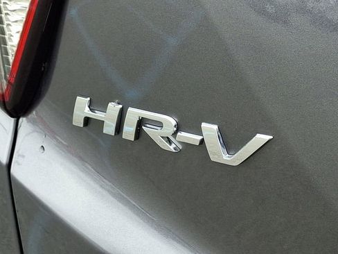 Used 2019 Honda HR-V Sport image 28
