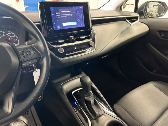 Used 2025 Toyota Corolla LE FWD image 26