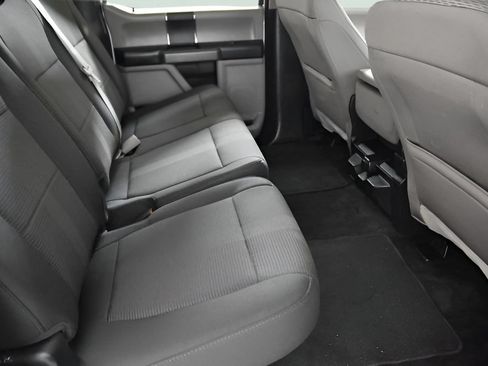 Used 2018 Ford F150 XLT RWD image 37