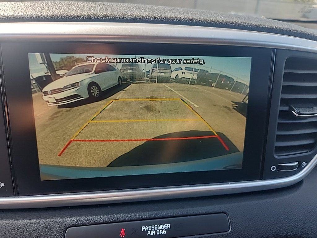 Certified 2022 Kia Sportage LX FWD image 22