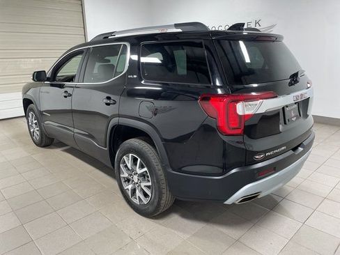 Used 2023 GMC Acadia SLE w/ LPO, Cargo Package AWD/4WD image 4