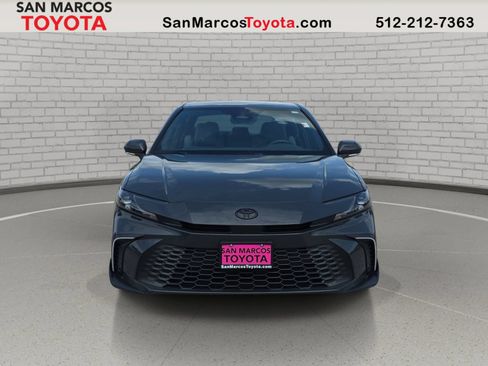 Used 2026 Toyota Camry SE w/ Convenience Package FWD image 2