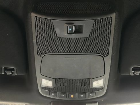 Used 2019 Ford F150 XLT w/ Equipment Group 302A Luxury AWD/4WD image 24
