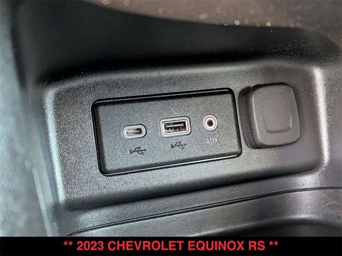 Used 2023 Chevrolet Equinox RS image 7
