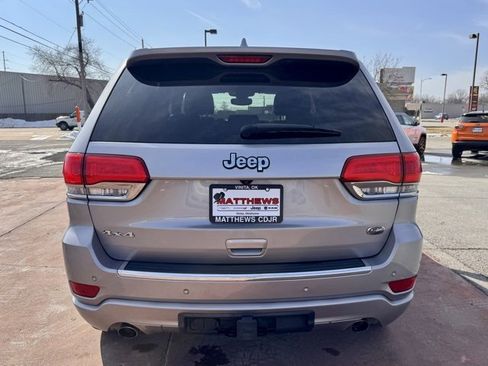 Used 2017 Jeep Grand Cherokee Overland image 6