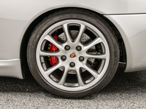 Used 2005 Porsche 911 GT3 image 10