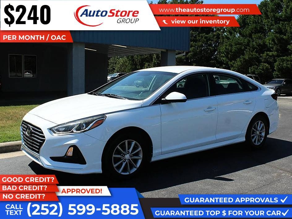 Used 2019 Hyundai Sonata SE w/ Cargo Package FWD image 2