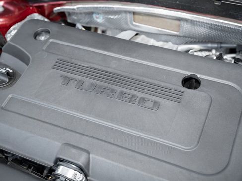 Used 2023 Buick Envision Essence AWD/4WD image 15