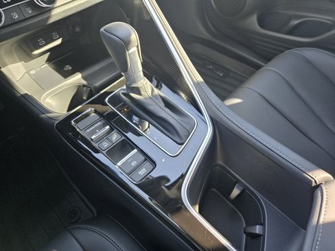 Certified 2025 Acura ADX AWD image 17