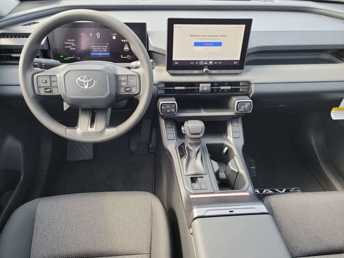 Used 2026 Toyota RAV4 LE FWD image 27