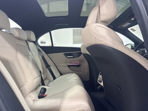 Used 2023 Mercedes-Benz C 300 4MATIC Sedan image 25