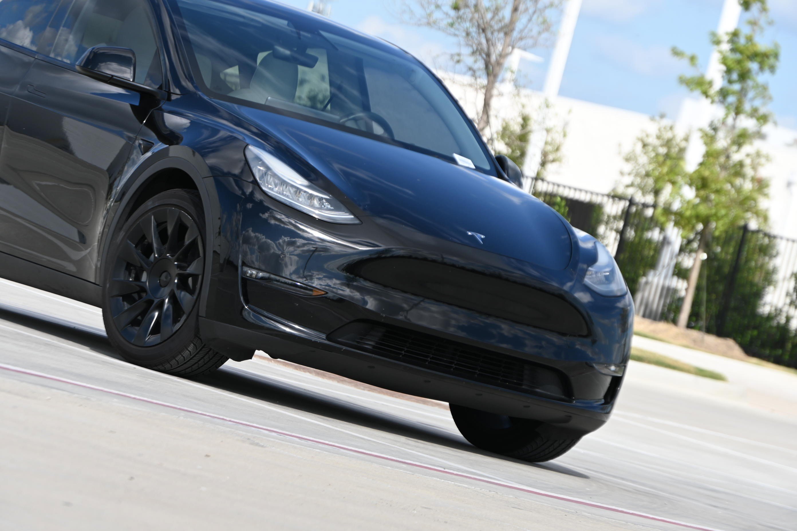 Used 2021 Tesla Model Y Long Range AWD/4WD image 34