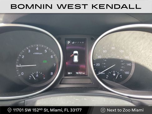 Used 2018 Hyundai Santa Fe SE image 30