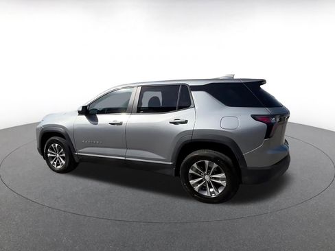 Used 2025 Chevrolet Equinox LT image 11