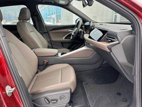 New 2025 Audi Q5 Premium image 10