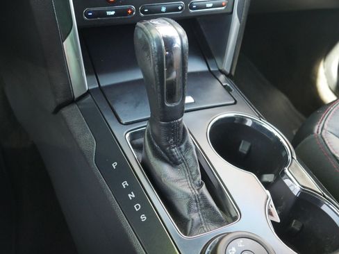 Used 2018 Ford Explorer Sport AWD/4WD image 14