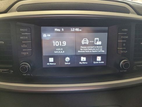 Used 2019 Kia Sorento FWD image 25