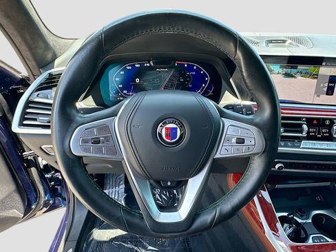 Used 2022 BMW ALPINA XB7 AWD/4WD image 10
