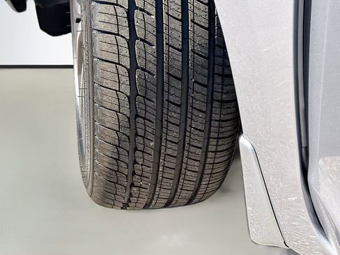 Used 2020 Acura ILX Premium Package image 43