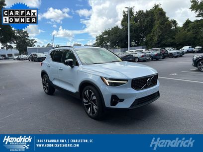 Used 2024 Volvo XC40 B5 Ultimate w/ Protection Package Premier