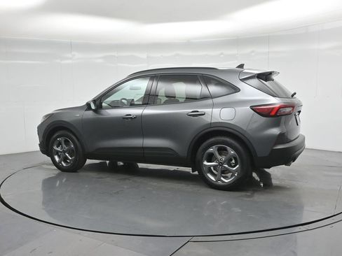 Certified 2025 Ford Escape ST-Line image 7