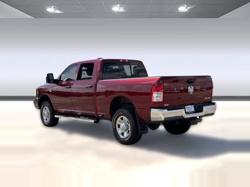 Used 2024 RAM 2500 Tradesman w/ Chrome Appearance Group AWD/4WD image 3
