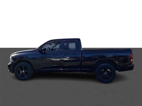 Used 2014 RAM 1500 Express w/ Black Ram 1500 Express Group image 4