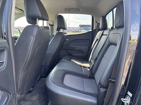 Used 2018 Chevrolet Colorado Z71 AWD/4WD image 10