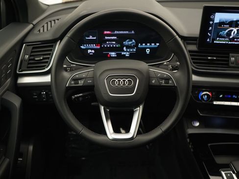 Used 2025 Audi Q5 2.0T Premium w/ Convenience Plus Package AWD/4WD image 9