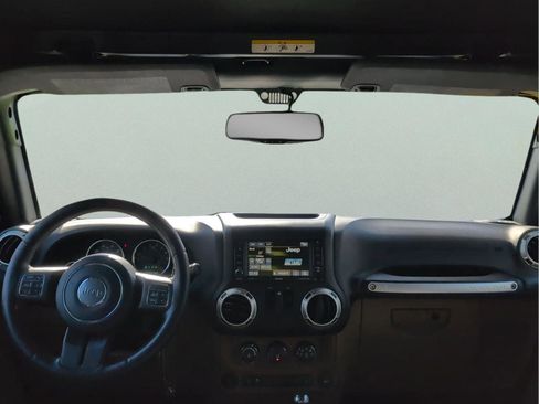 Certified 2016 Jeep Wrangler Sahara w/ Mopar Chrome Edition Group image 24