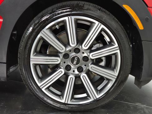 Used 2022 MINI Cooper Clubman S AWD/4WD image 11