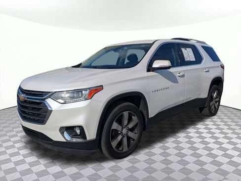 Used 2018 Chevrolet Traverse LT FWD image 7