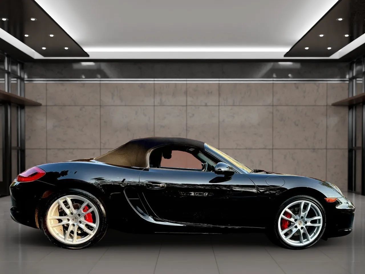 Used 2013 Porsche Boxster S RWD image 10