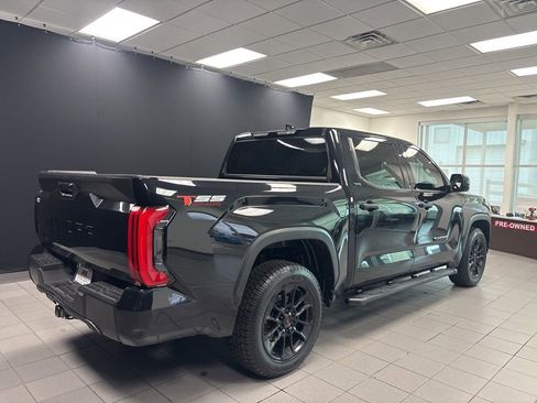 Used 2022 Toyota Tundra SR5 image 3
