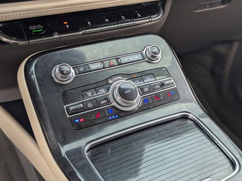 Used 2023 Lincoln Nautilus Reserve w/ Equipment Group 202A image 30