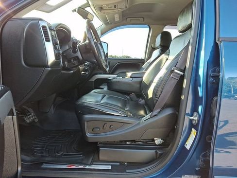 Used 2015 Chevrolet Silverado 2500 LT w/ LT Convenience Package AWD/4WD image 15